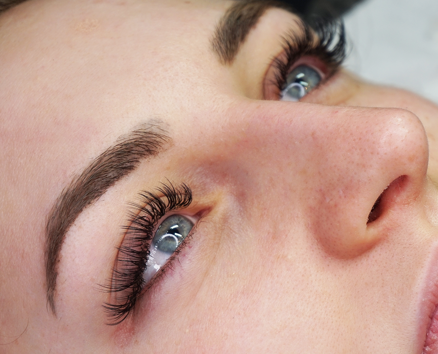 volume lash